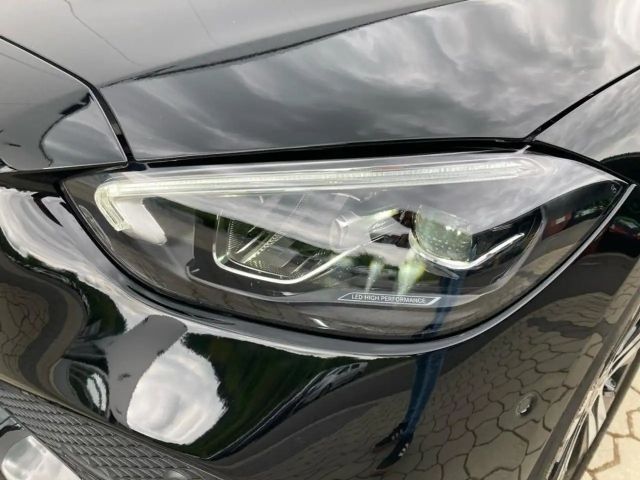 Mercedes-Benz C 300 AVANTGARDE Sedan