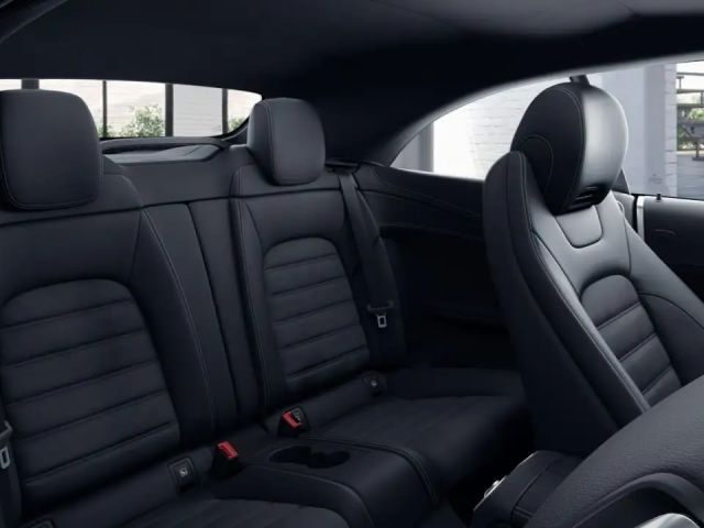 Mercedes-Benz C 300 4MATIC AMG Line Cabriolet