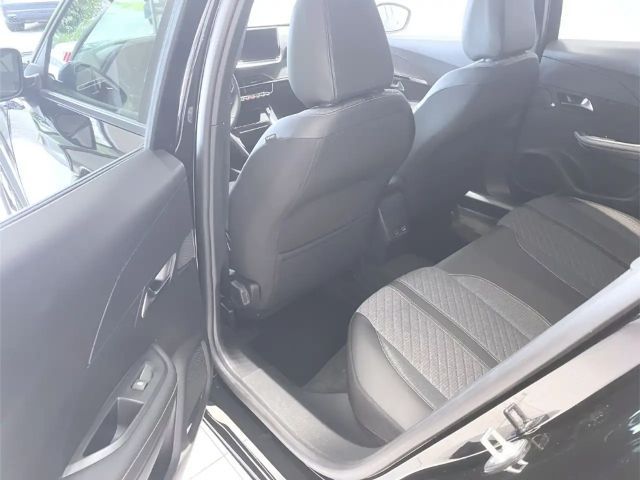 Peugeot E-2008 Allure Pack