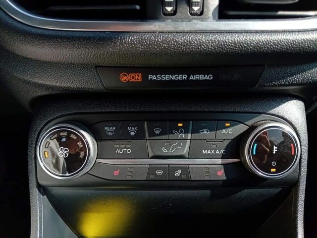 Ford Fiesta EcoBoost Titanium