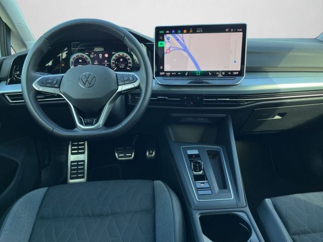 Volkswagen Golf 1.5 eTSI DSG Golf VIII