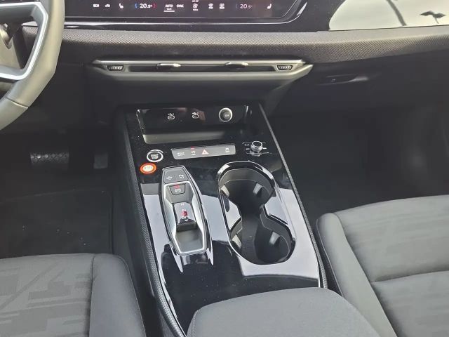 Audi A5 TFSI*LED*NAVI*18ZOLL*AHK*KAMERA