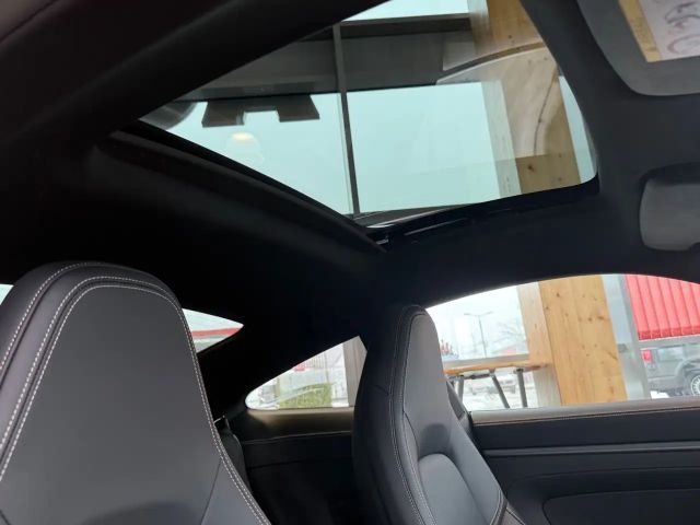 Porsche 992 4S Carrera Coupé