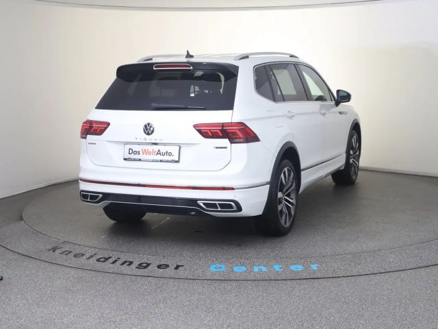 Volkswagen Tiguan 4Motion Allspace DSG R-Line