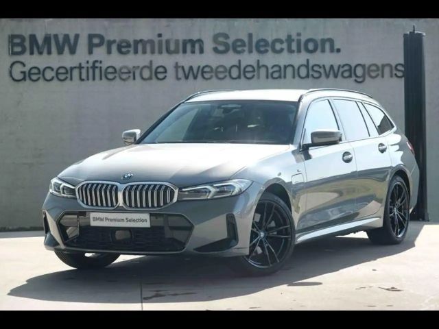 BMW 330 330e M-Sport Touring