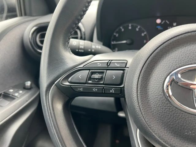 Toyota Yaris 1.0 VVT-i Comfort Hatchback