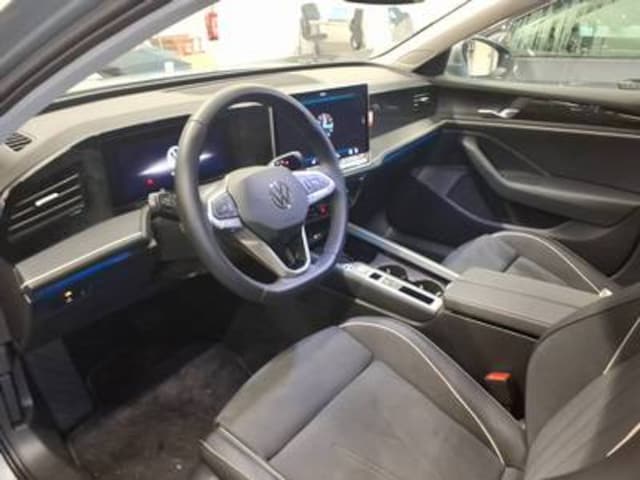 Volkswagen Passat 1.5 eTSI DSG