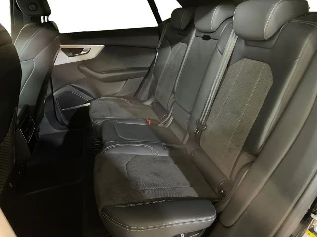 Audi Q8 55 TFSI Quattro S-Line
