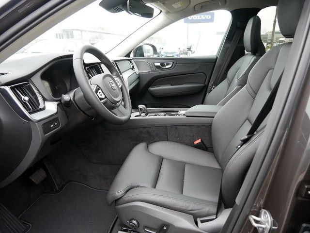 Volvo XC60 AWD Dark Plus T6