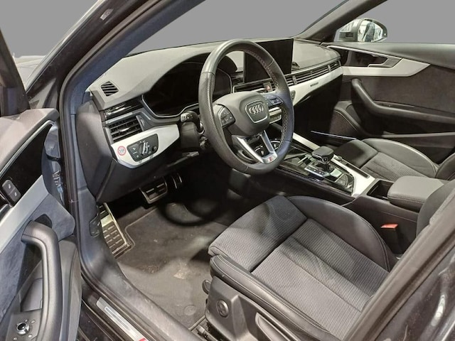 Audi A4 40 TFSI Avant Quattro S-Line S-Tronic