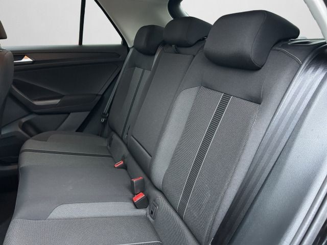 Volkswagen T-Roc 1.5 TSI DSG Life