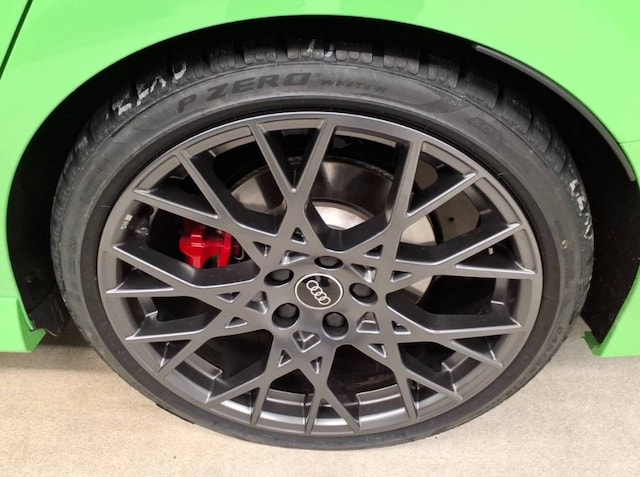 Audi RS3 Quattro S-Tronic Sedan