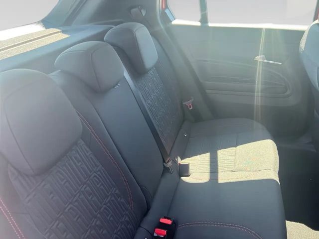 Fiat 600e Elektro RED