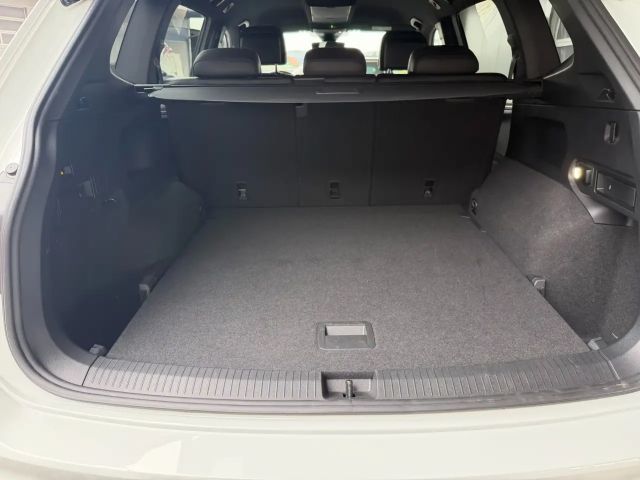 Volkswagen Tiguan 4Motion Allspace DSG R-Line
