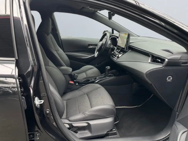 Toyota Corolla Hybride Team D