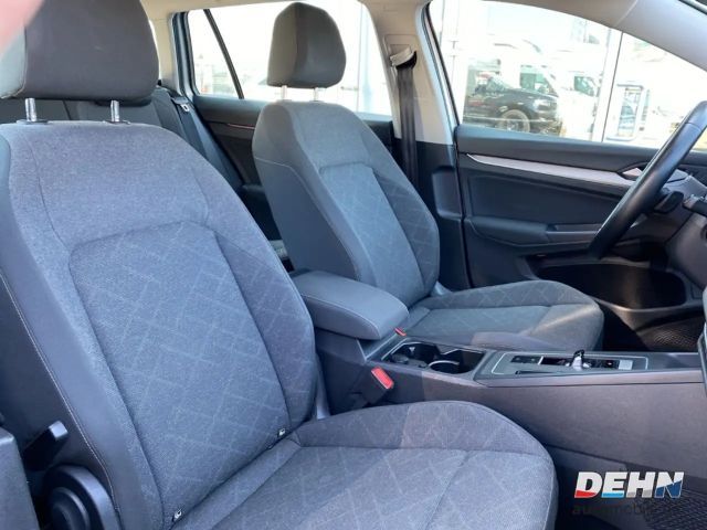 Volkswagen Golf DSG Golf VIII Life Variant