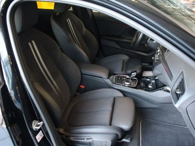 BMW 120 120d M-Sport Sedan Sport Line