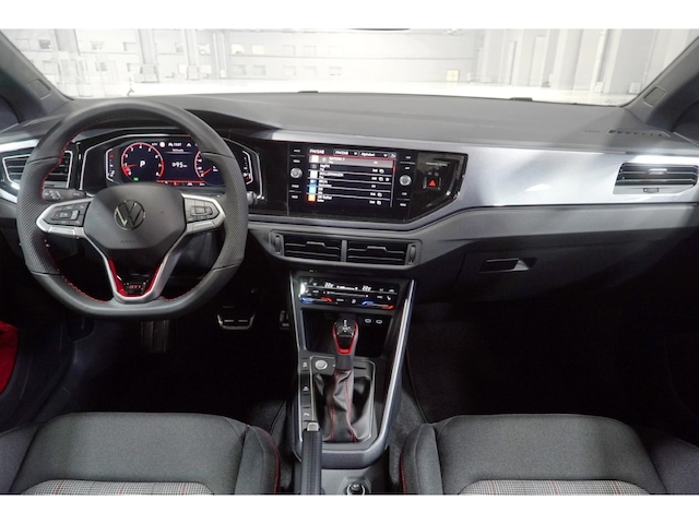 Volkswagen Polo 2.0 TSI DSG