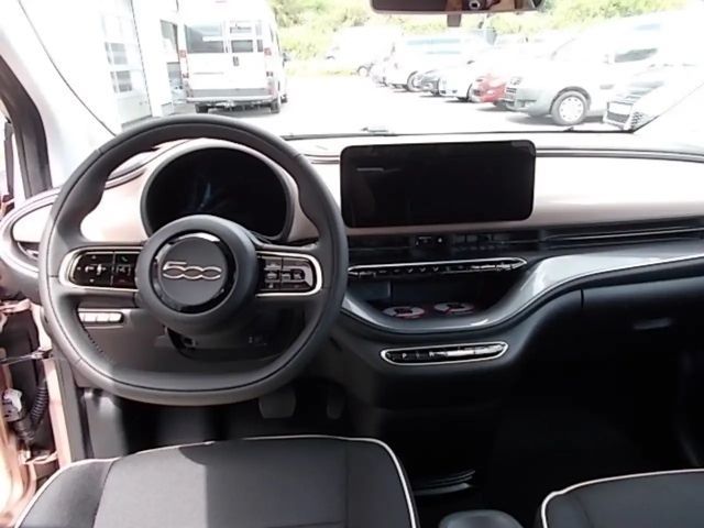 Fiat 500e 42 kWh