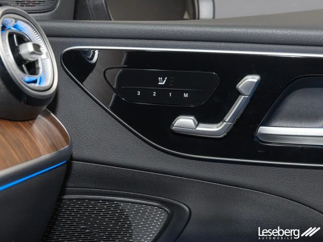 Mercedes-Benz C 200 AVANTGARDE Sedan