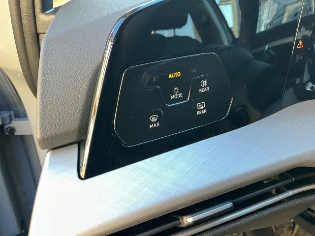 Volkswagen Golf Rabbit TSI