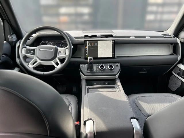 Land Rover Defender AWD D250 SE
