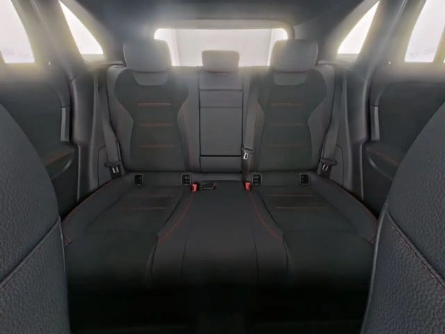 Mercedes-Benz EQA 350 4MATIC AMG Line