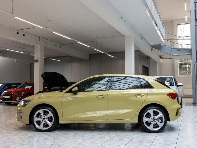 Audi A3 30 TFSI S-Tronic Sedan