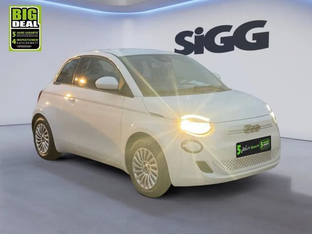 Fiat 500e 500 e Base KeyLess KlimaA Navi SpurH
