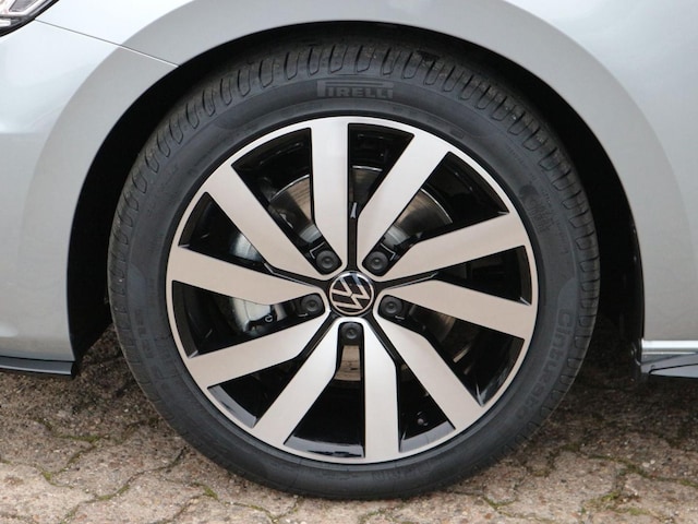 Volkswagen Touran DSG R-Line