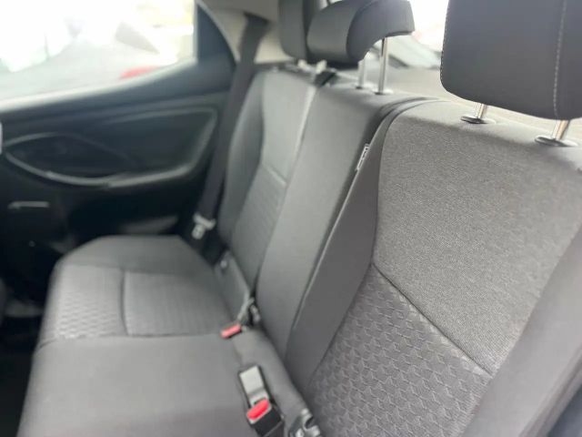 Toyota Yaris Comfort Hybride