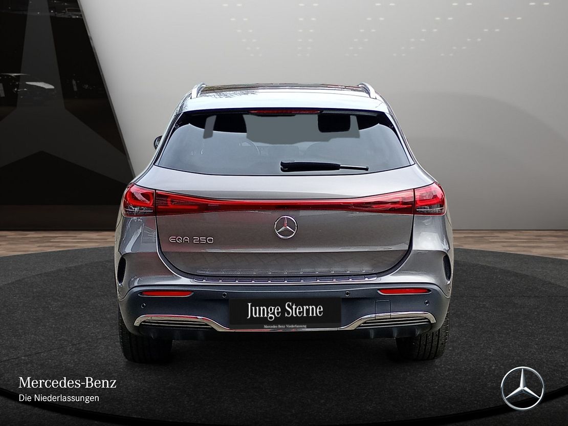 Mercedes-Benz EQA 250