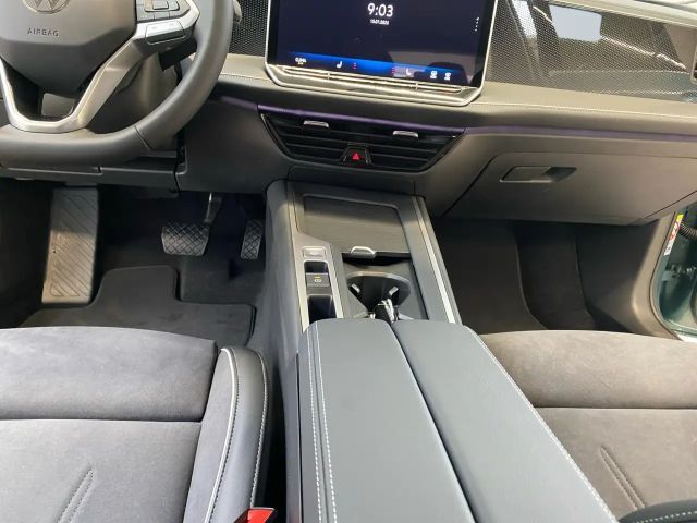 Volkswagen Passat 1.5 eTSI Business