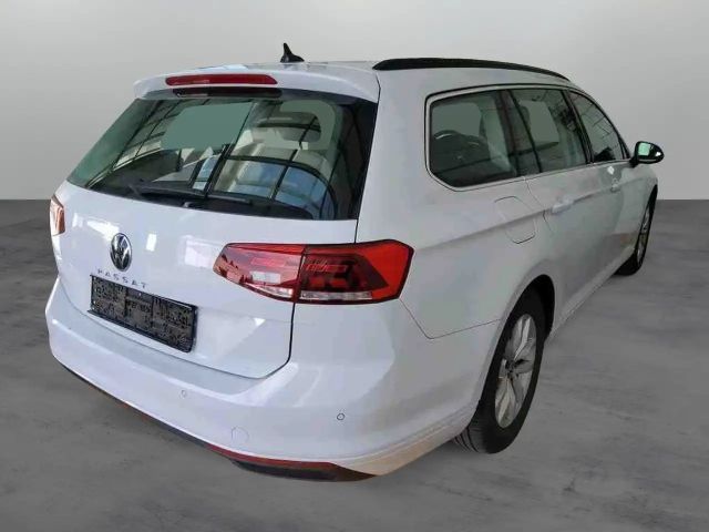 Volkswagen Passat 1.5 TSI Business DSG Variant