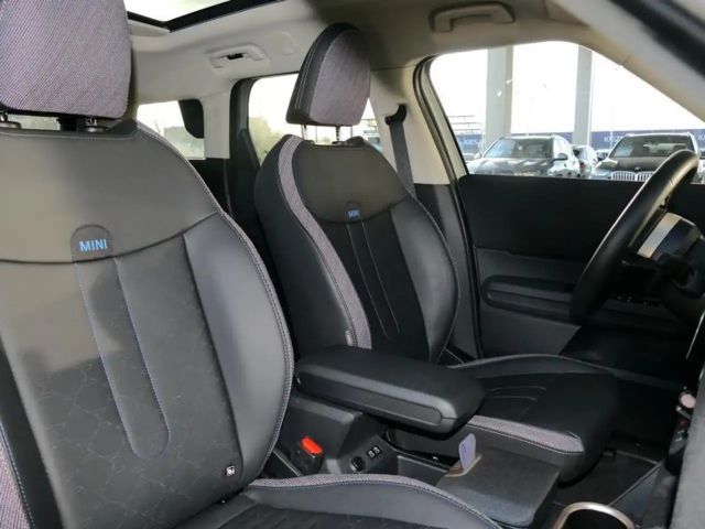 MINI Cooper Countryman Classic Trim - Pack M PLUS