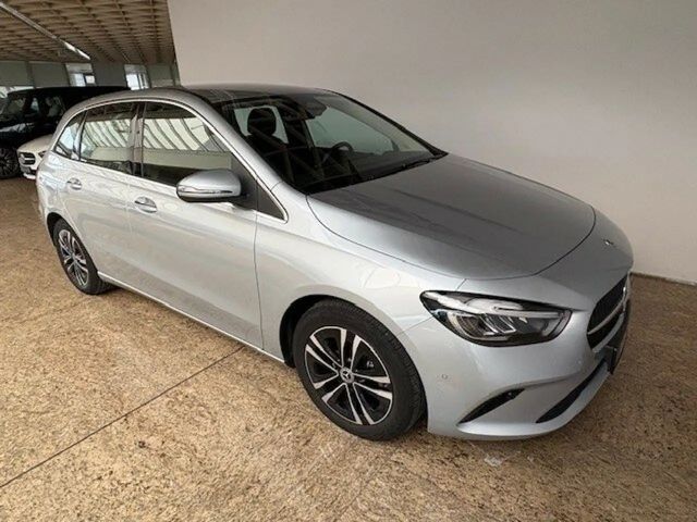 Mercedes-Benz B 200 B 200 d Progressive