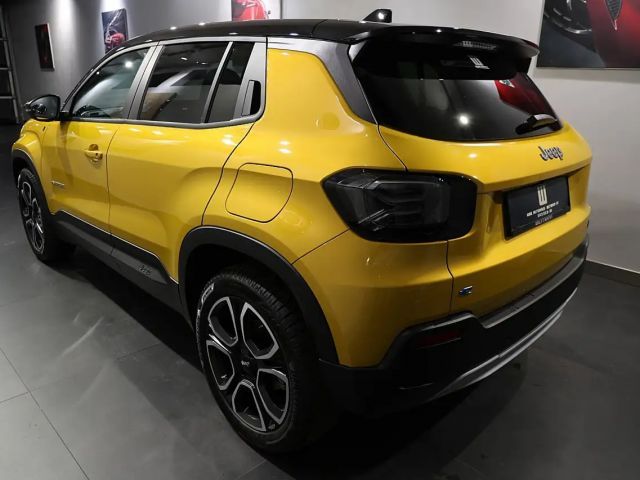 Jeep Avenger Full-Electric Summit