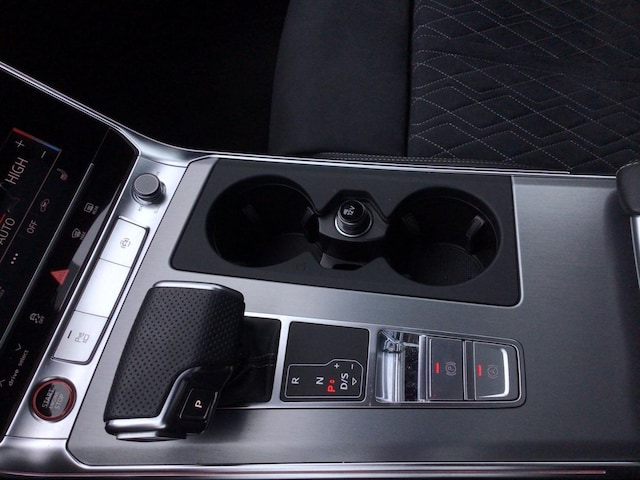 Audi S6 Avant Quattro