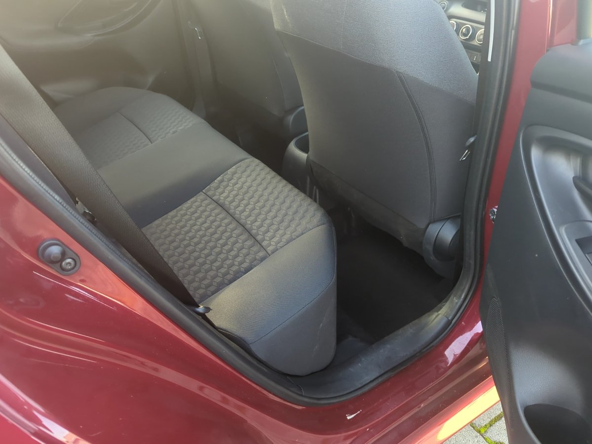 Toyota Yaris 5-deurs Basis Club Comfort