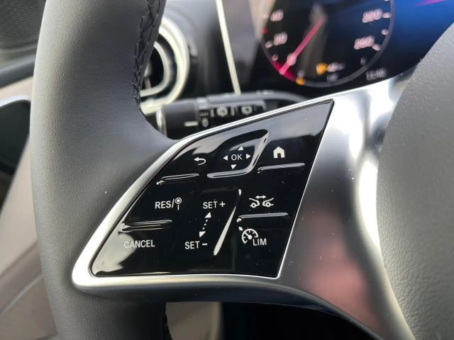 Mercedes-Benz C 180 AVANTGARDE Estate