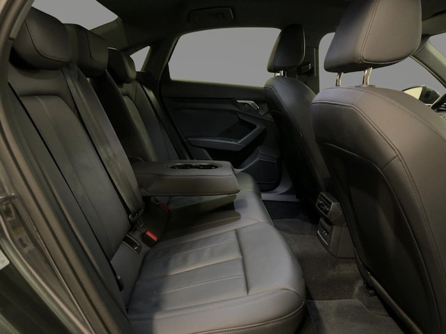 Audi A3 35 TFSI S-Line S-Tronic Sedan