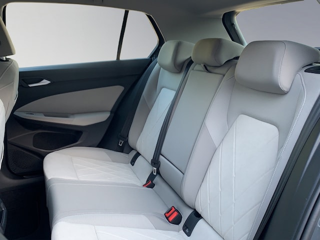 Volkswagen Golf 2.0 TDI Golf VIII