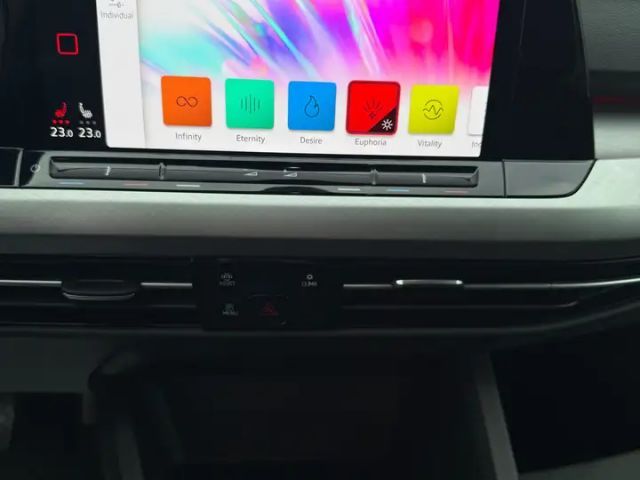 Volkswagen Golf 2.0 TDI Golf VIII Life Variant