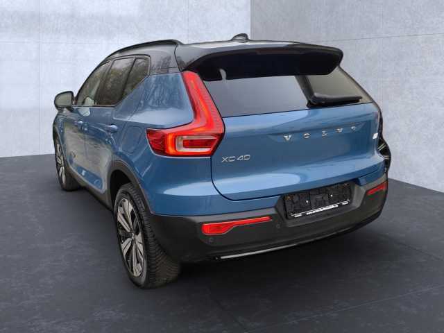 Volvo XC40 XC40 Navi LED Klima Standhzg Einparkhilfe el. Fenster