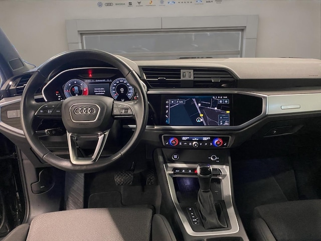 Audi Q3 35 TDI S-Line S-Tronic