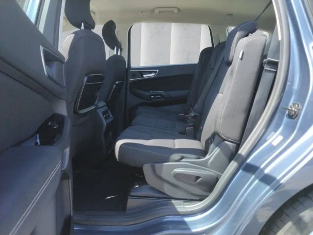 Ford S-Max Titanium