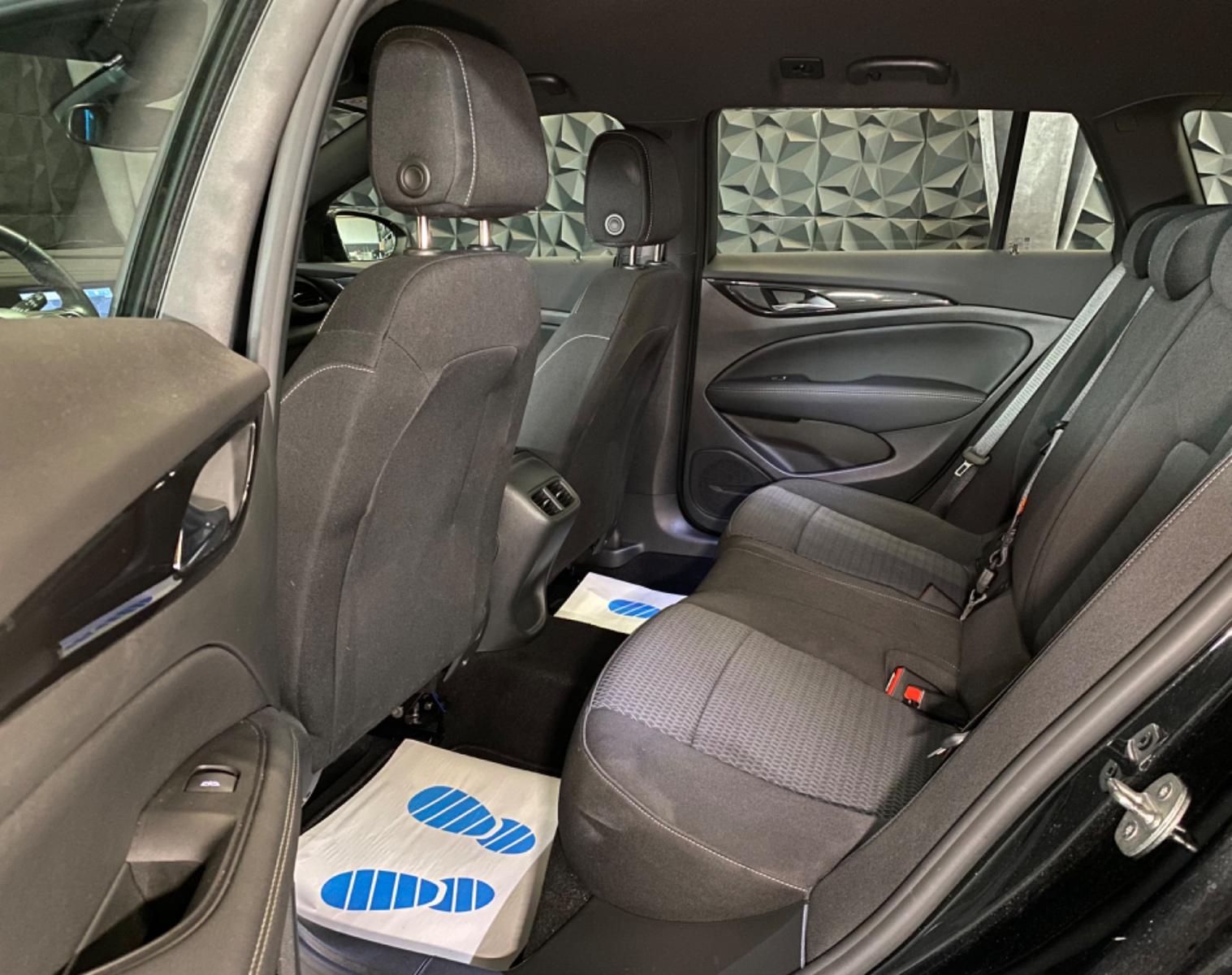 Opel Insignia Elegance Sports Tourer