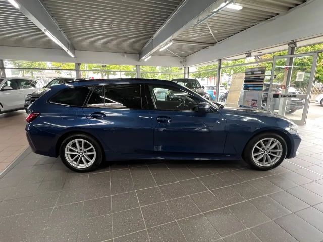 BMW 318 318d Touring