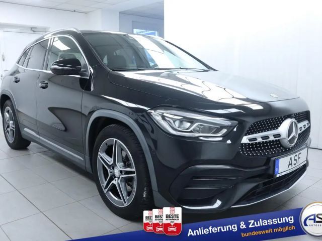 Mercedes-Benz GLA 250 4MATIC AMG Line