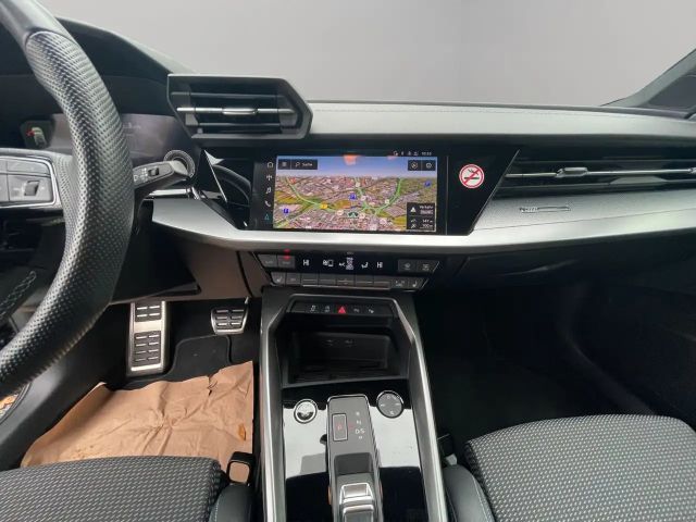 Audi A3 30 TFSI Sedan